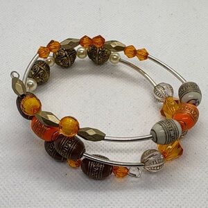 Chic Beaded Bracelet with Orange and Gold Tones